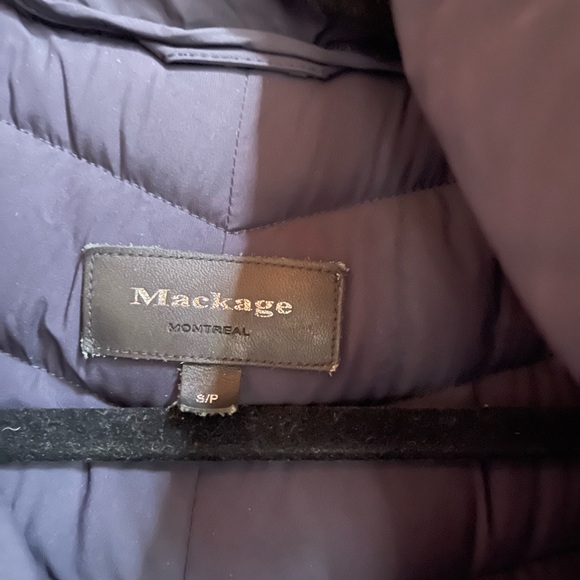 Beautiful Mackage down hooded jacket - Picture 3 of 11